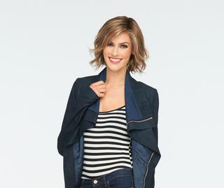 Raquel Welch Ahead of the Curve - Average Cap