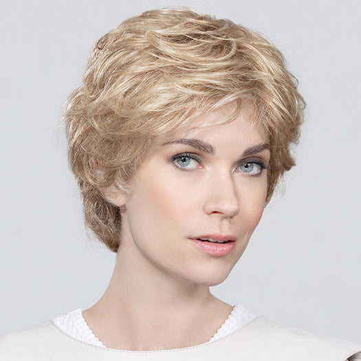ALEXIS DELUXE by ELLEN WILLE in CHAMPAGNE MIX 22.26.20 | Light Neutral Blonde and Light Golden Blonde with Light Strawberry Blonde Blend