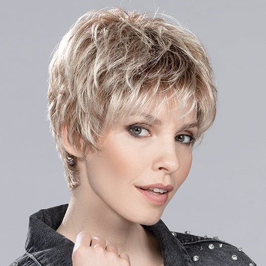 BO MONO by ELLEN WILLE in CHAMPAGNE ROOTED 24.23.14 | Lightest Ash Blonde and Lightest Pale Blonde with Medium Ash Blonde Blend and Shaded Roots