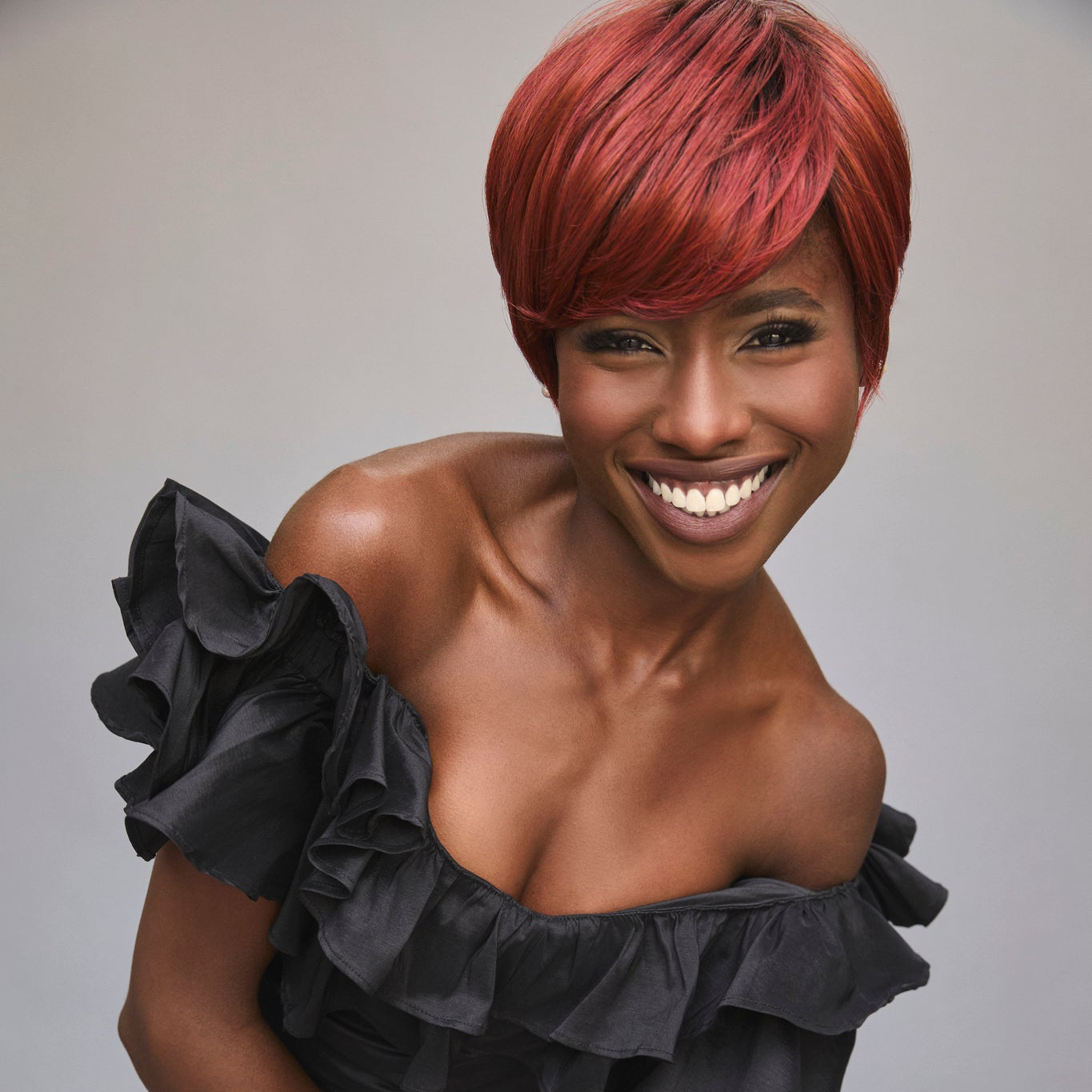 Charlotte Wig - 1040   Alexander Couture Collection Hot Buys