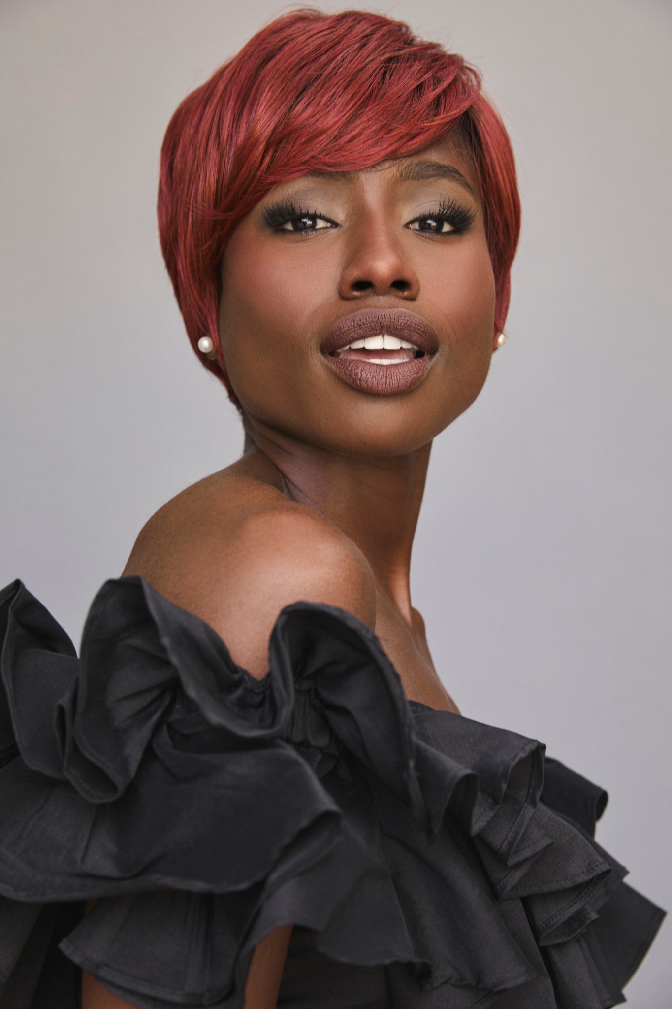 Charlotte Wig - 1040   Alexander Couture Collection Hot Buys