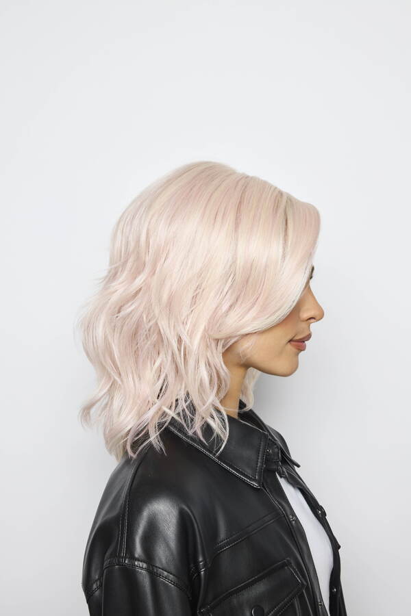 Dazzling Wavez Wig - 1513 Muse Collection Hot Buys