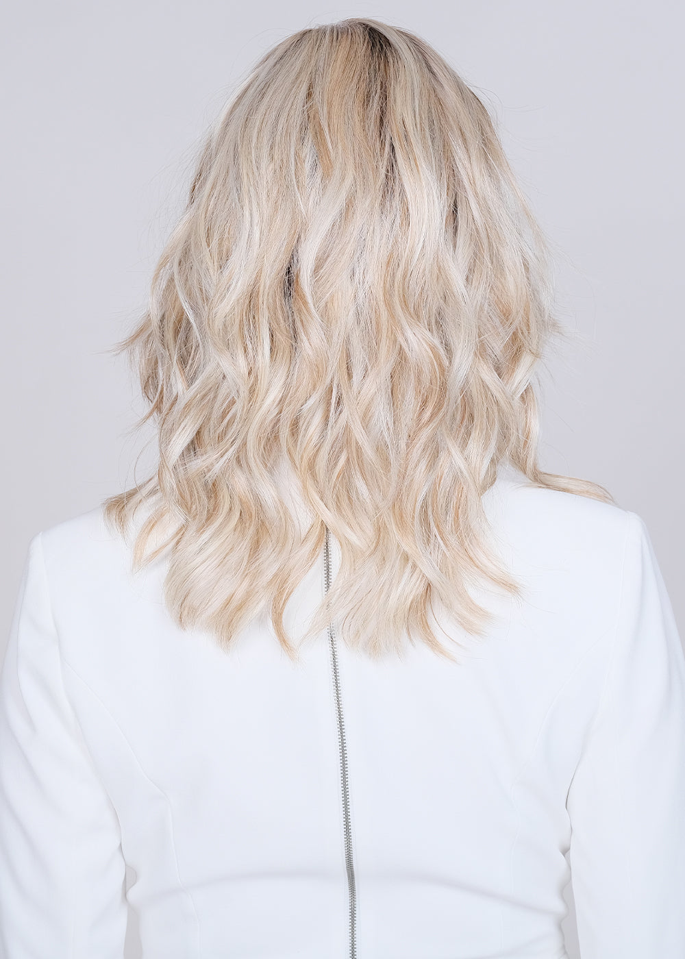 Belle Tress Hand-Tied Dalgona 16 V