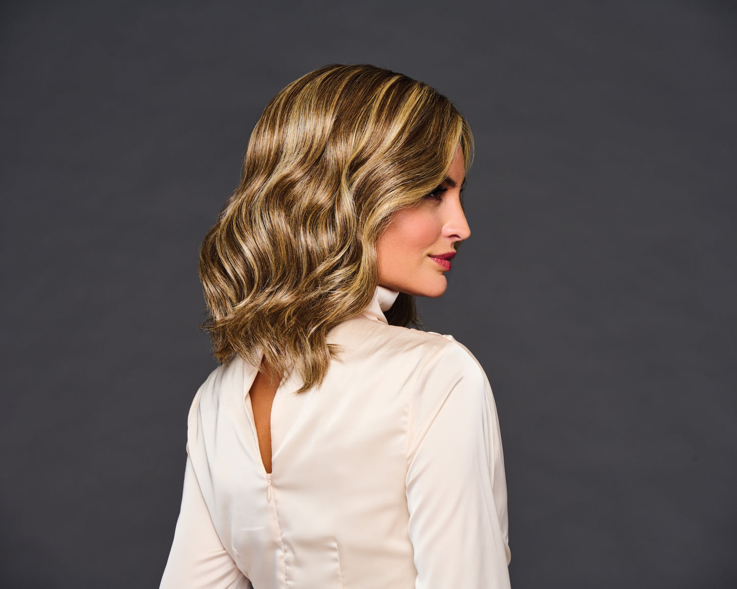 Raquel Welch Bella Vida - Petite Average Cap