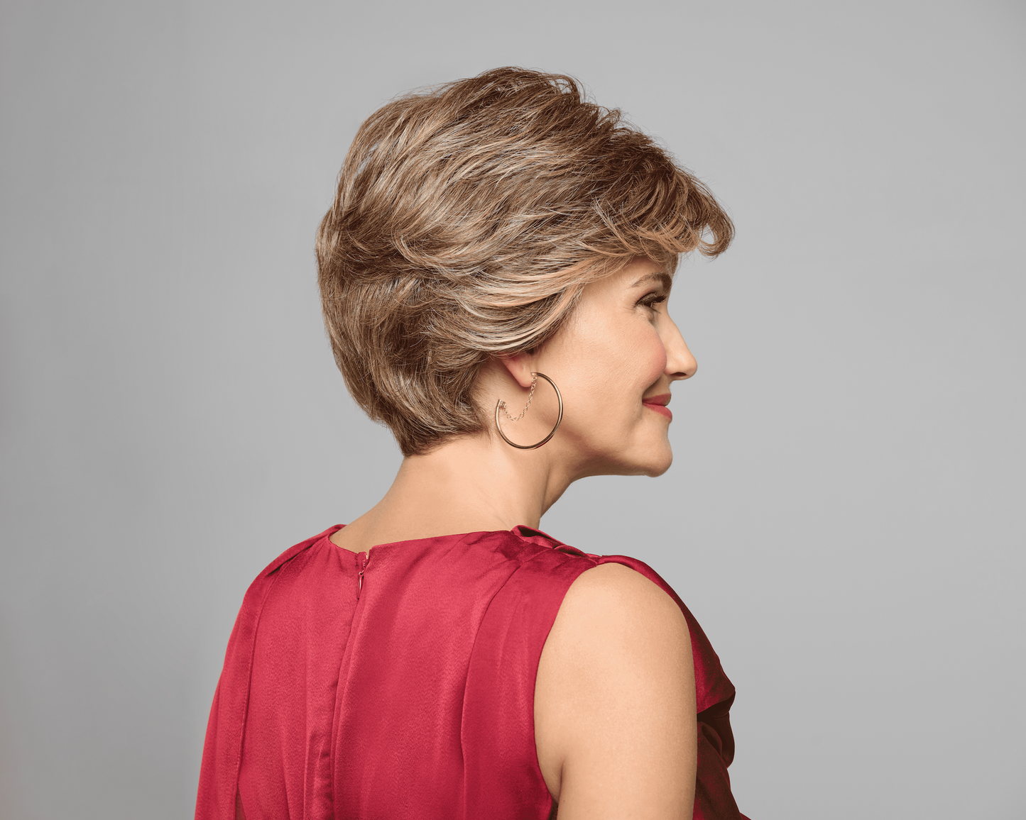 Raquel Welch Captivating Canvas - Average Cap