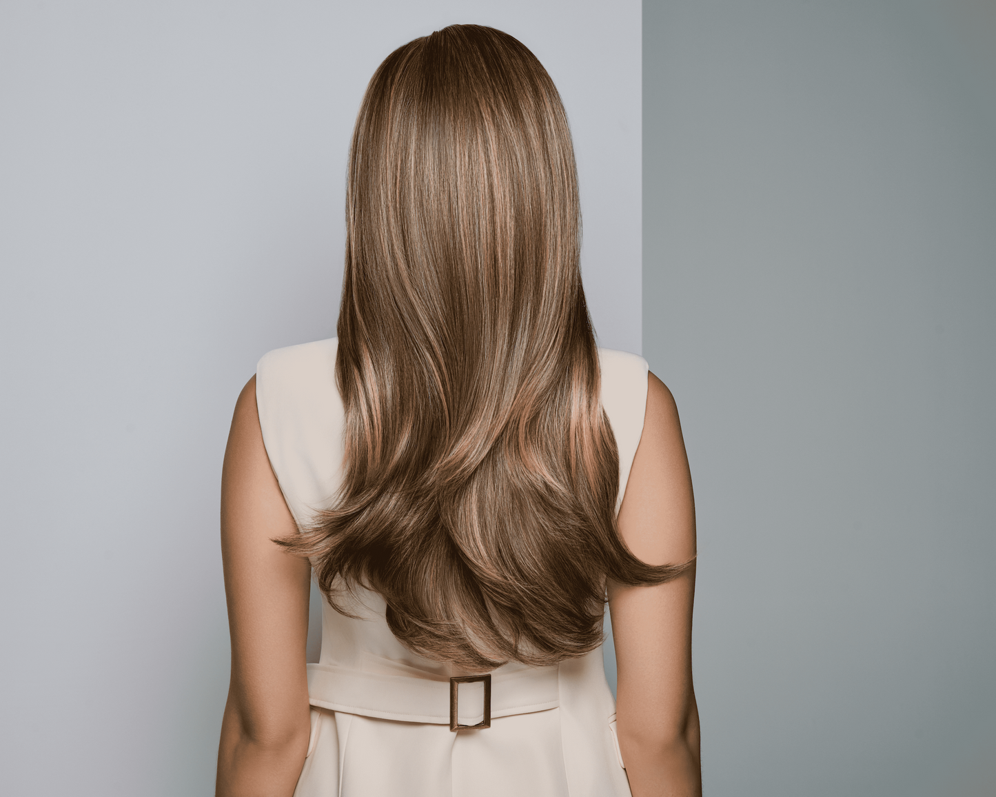 Raquel Welch Feature Length - Average Cap