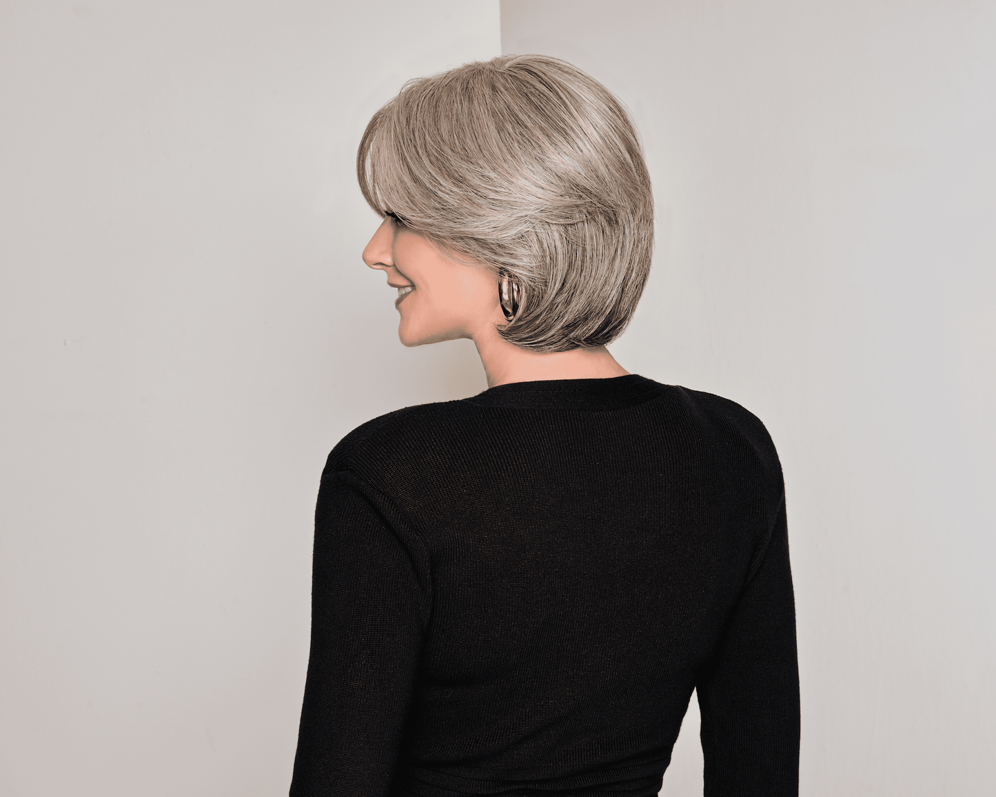 Raquel Welch Flash Forward - Average Cap