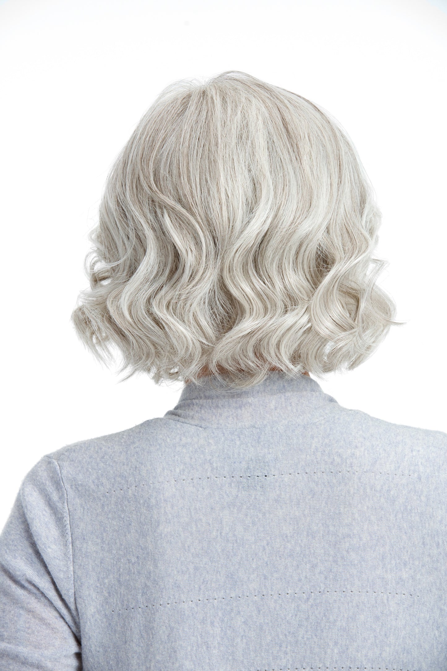 Raquel Welch Flirt Alert - Average Cap