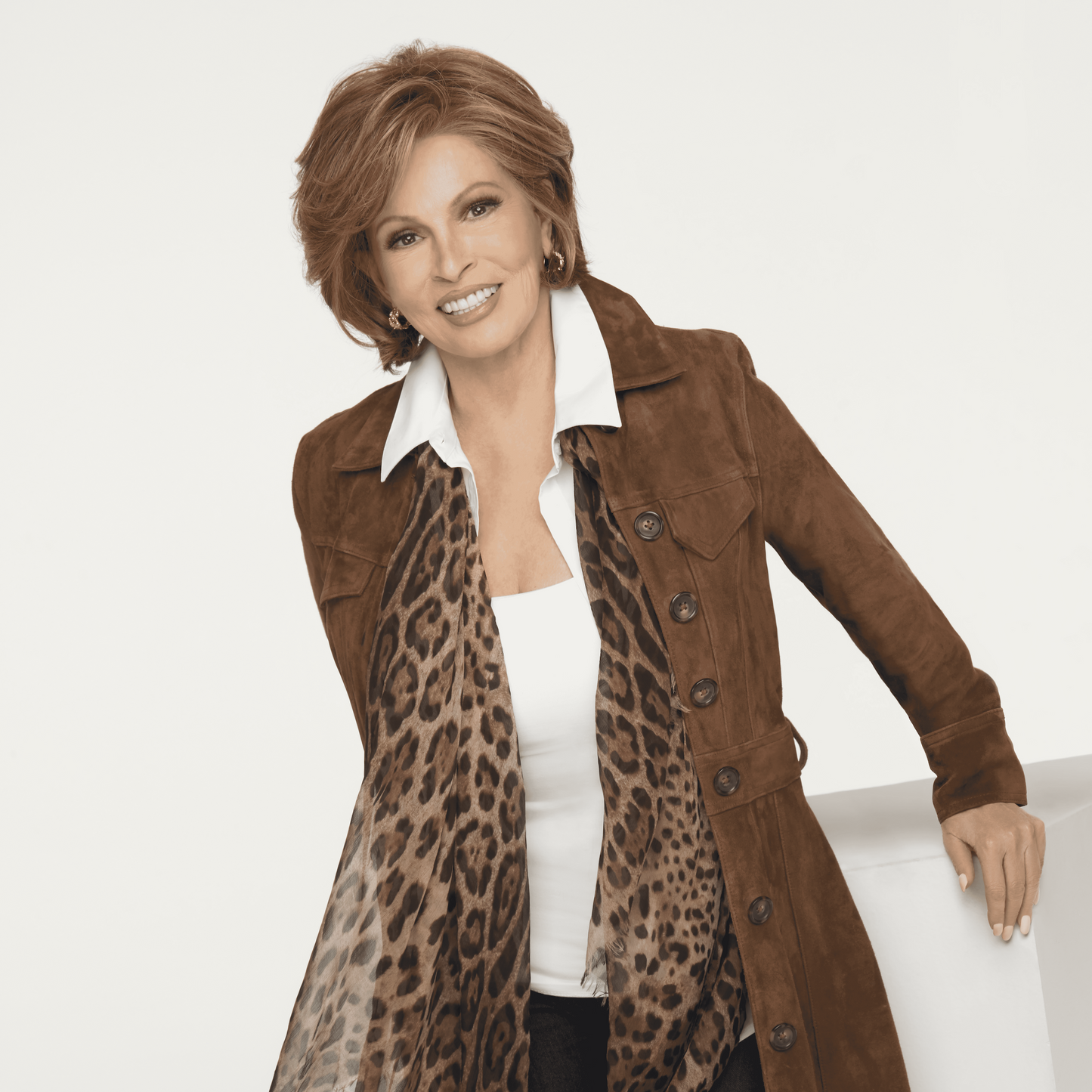 Raquel Welch In Charge - Average Cap