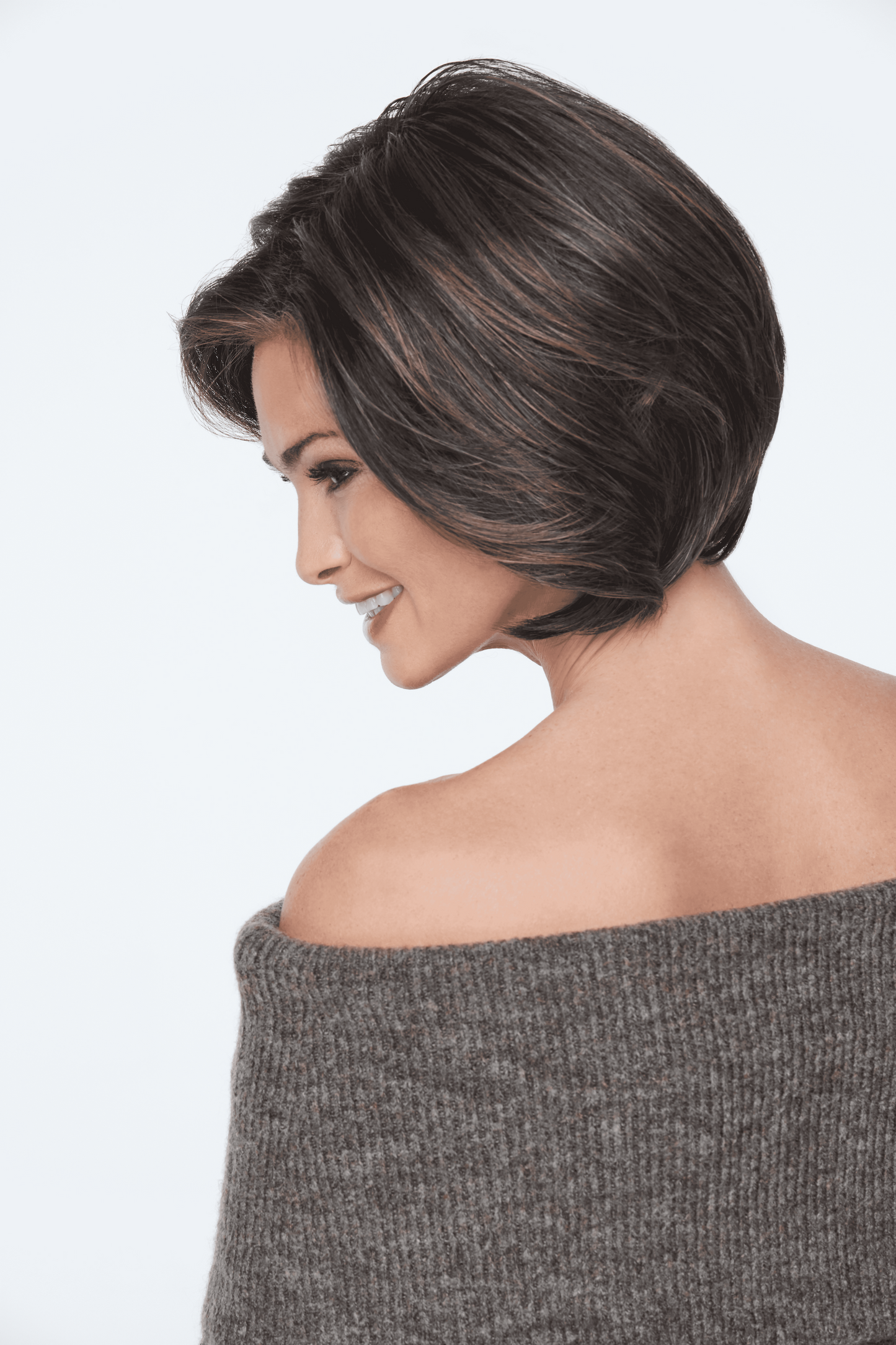 Raquel Welch In Charge - Average Cap