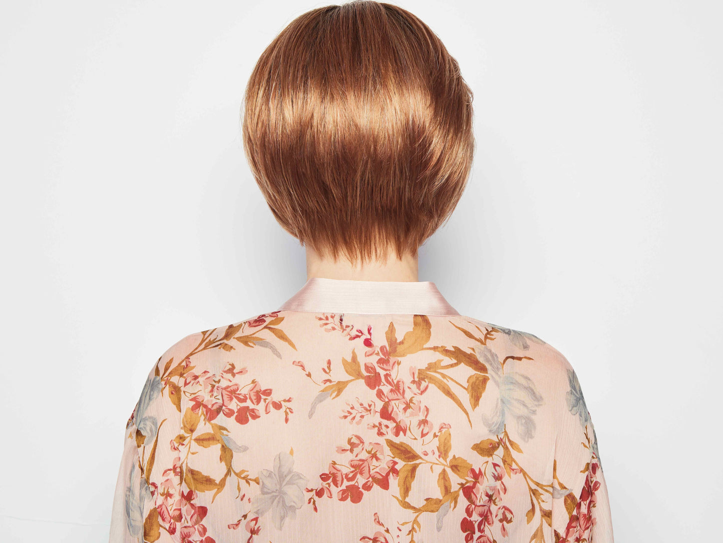 Raquel Welch Muse - Average Cap