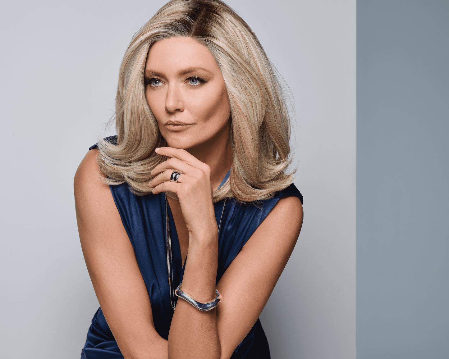 Raquel Welch Showrunner - Average Cap