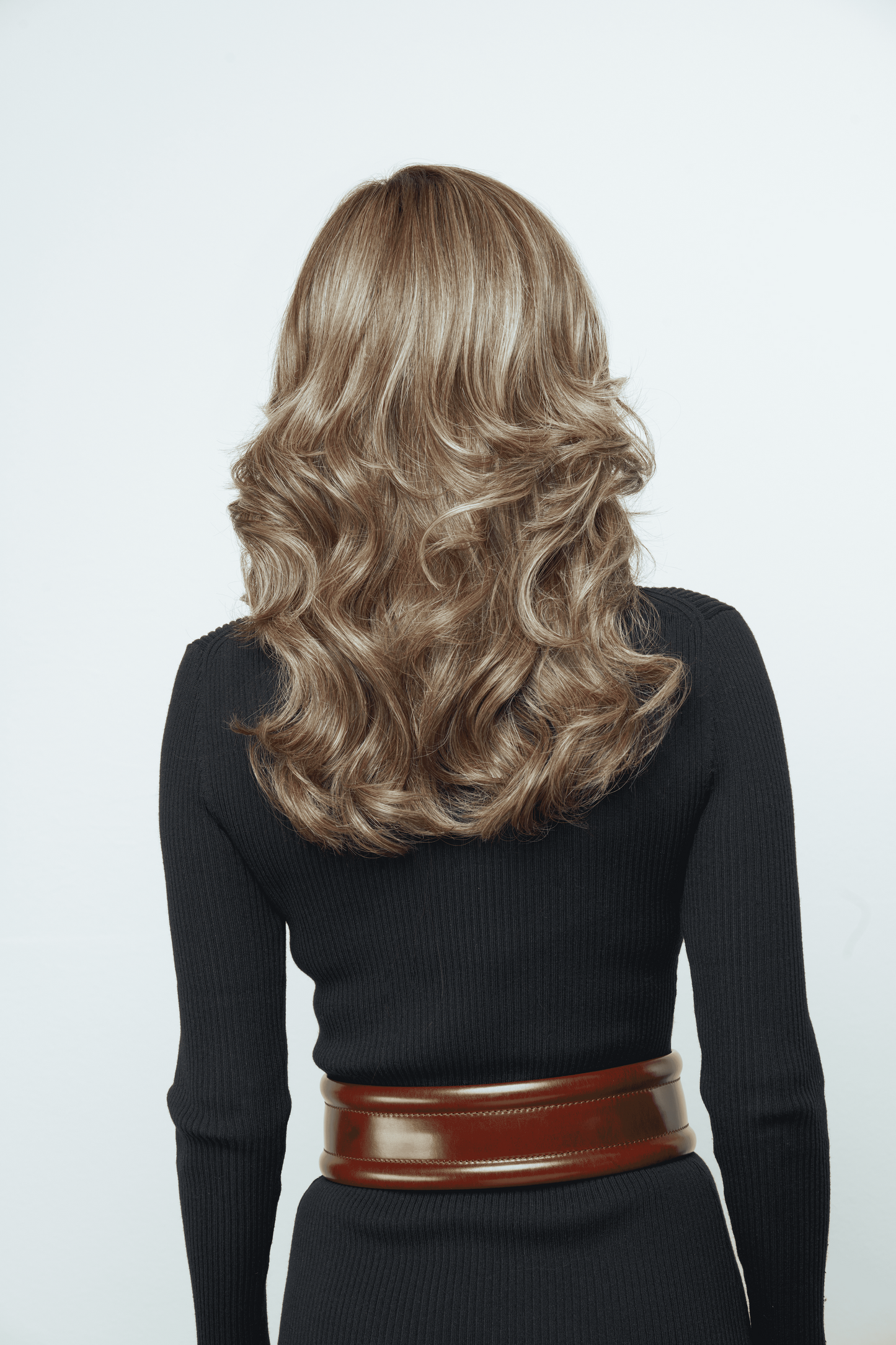 Raquel Welch Stroke Of Genius - Average Cap