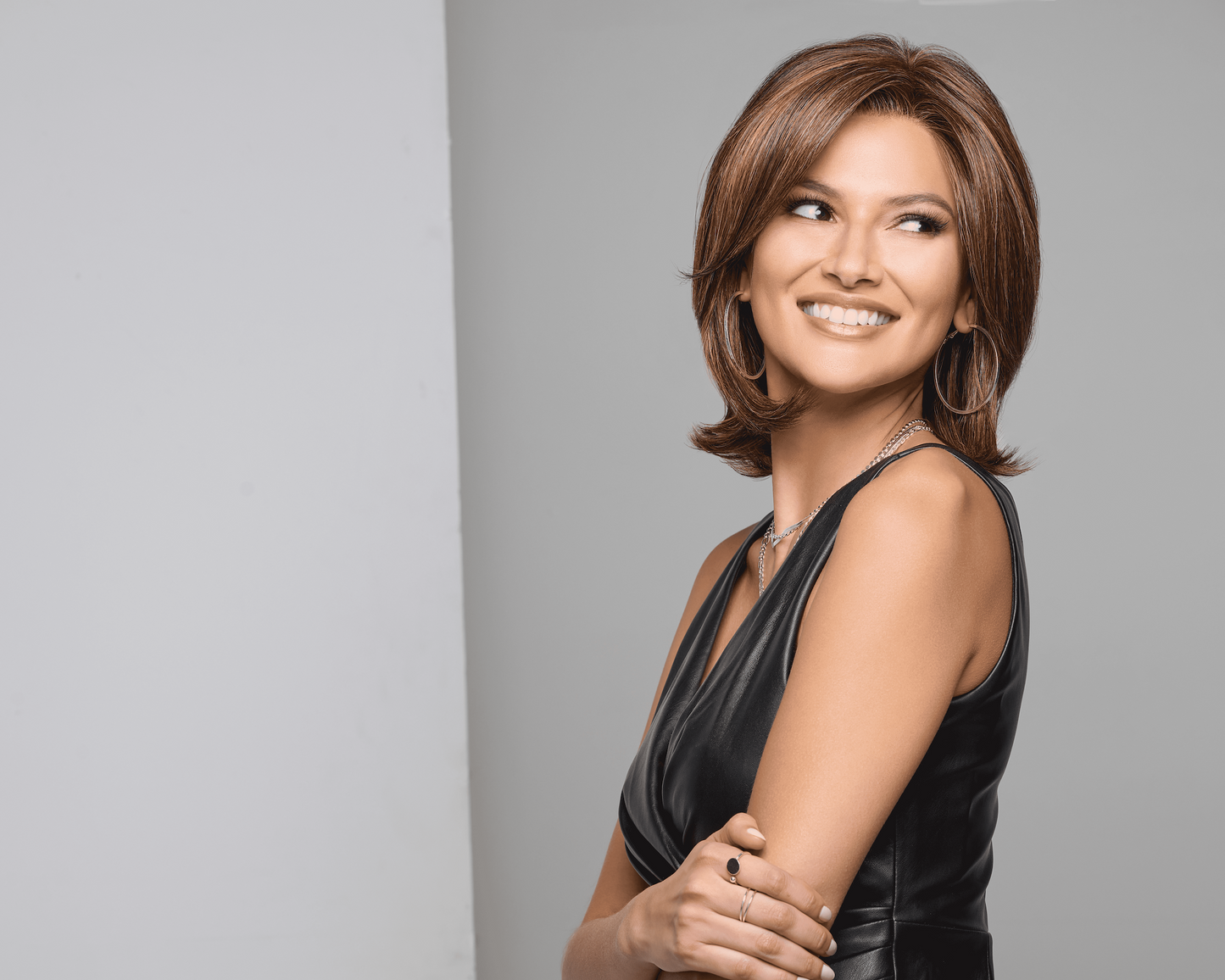 Raquel Welch Take A Bow - Petite Average Cap