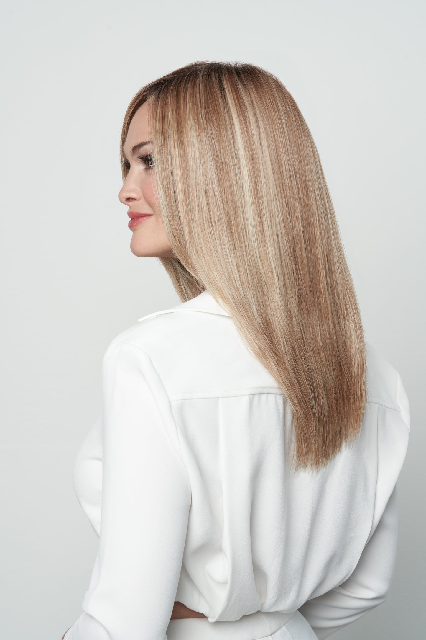 Raquel Welch Well Played - Average Cap