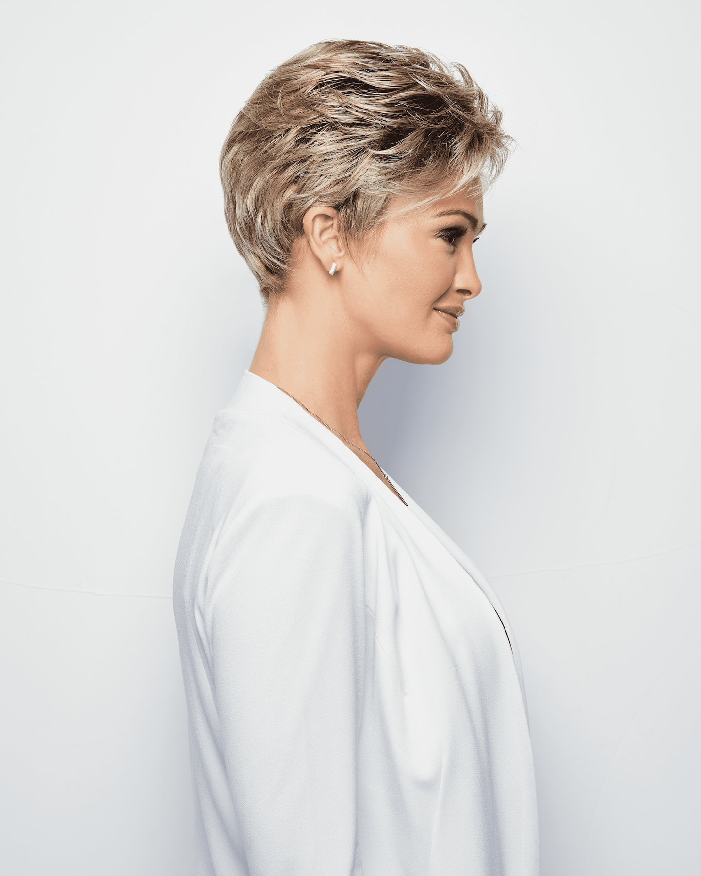 Raquel Welch Winner Elite - Large Cap