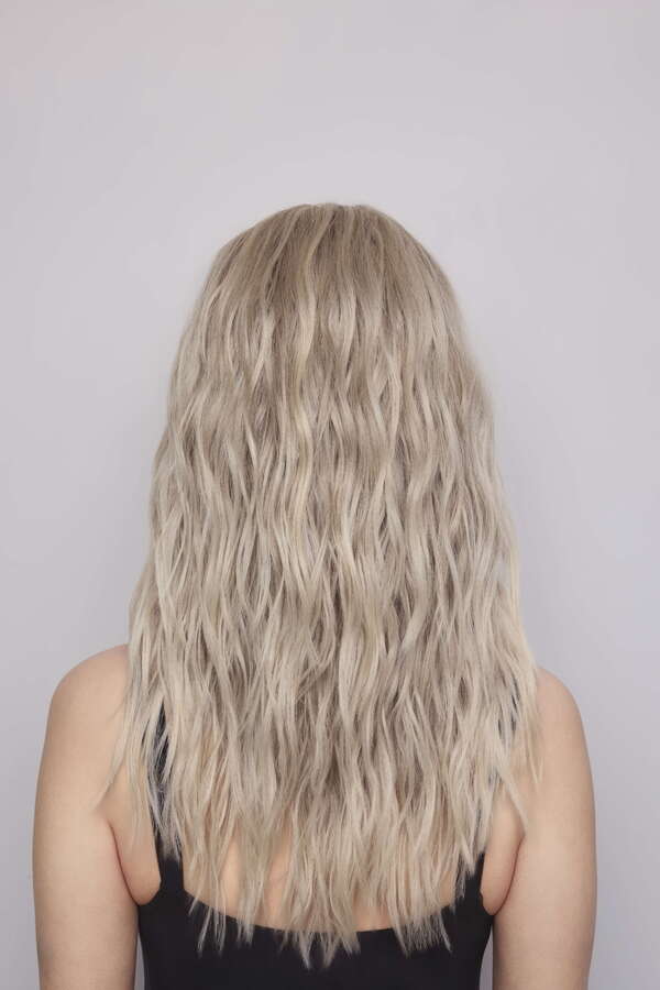 Roxie Wig - 1042   Alexander Couture Collection Hot Buys