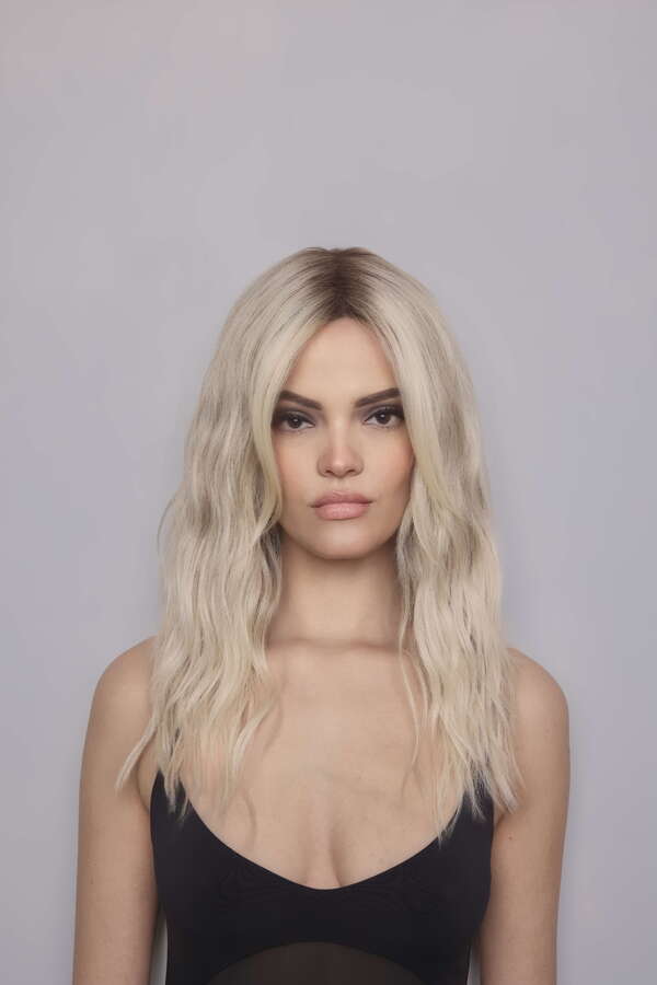 Roxie Wig - 1042   Alexander Couture Collection Hot Buys
