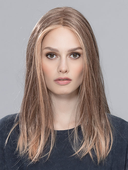 SLEEK by ELLEN WILLE in POWDER BLONDE TIPPED