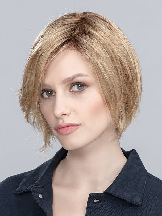 TALIA MONO by ELLEN WILLE in GINGER BLONDE ROOTED 26.19.22 | Light Golden Blonde and Light Honey Blonde with Light Neutral Blonde Blend and Shaded Roots