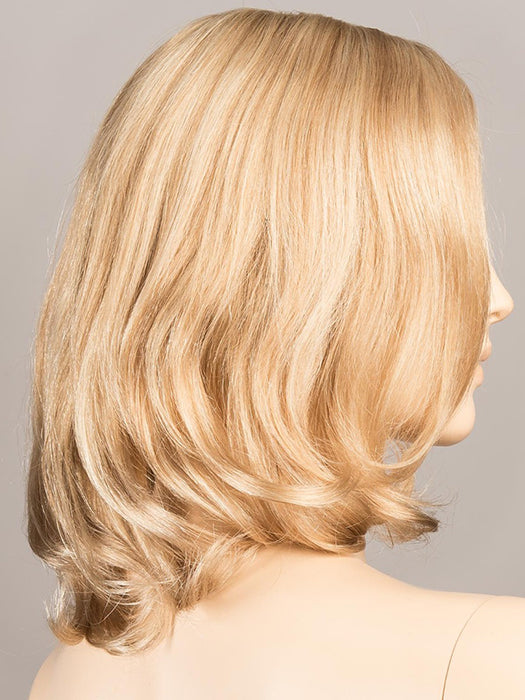 CHAMPAGNE ROOTED 22.26.25 | Light Neutral Blonde and Light/Lightest Golden Blonde Blend and Shaded Roots
