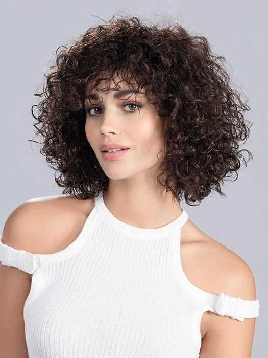 DISCO in ESPRESSO ROOTED 2.4 | Black, Dark Brown, and Darkest Brown Blend with Shaded Roots
