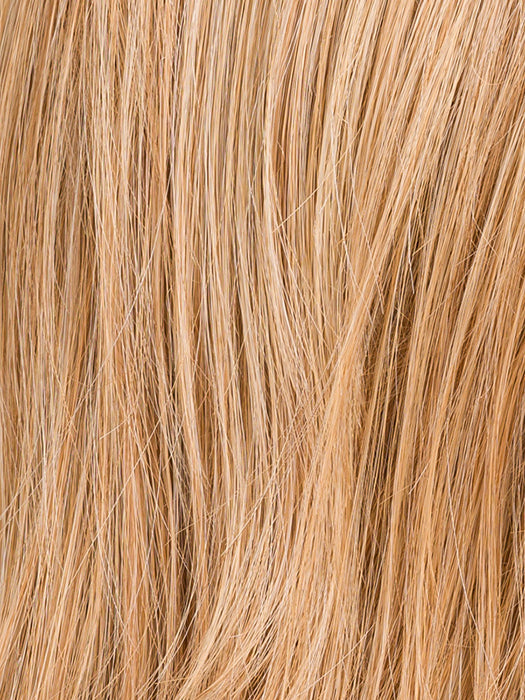 TOFFEE BLONDE ROOTED 27.2 | Dark Strawberry Blonde with Black/Dark Brown Blend and Shaded Roots
