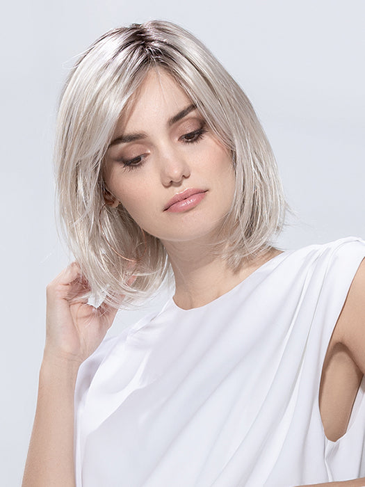 ICONE DELUXE in SILVER BLONDE ROOTED 60.23 | Pearl White and Lightest Pale Blonde Blend with Shaded Roots