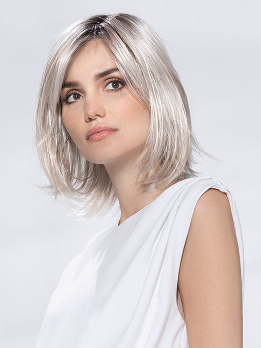ICONE DELUXE in SILVER BLONDE ROOTED 60.23 | Pearl White and Lightest Pale Blonde Blend with Shaded Roots