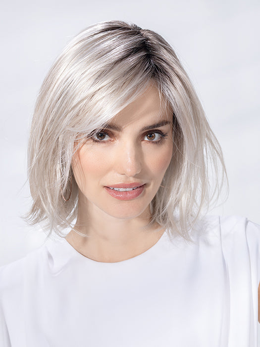 ICONE DELUXE in SILVER BLONDE ROOTED 60.23 | Pearl White and Lightest Pale Blonde Blend with Shaded Roots