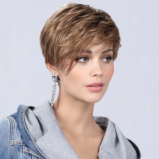 POINT by Ellen Wille in LIGHT BERNSTEIN ROOTED 12.26.830 | Lightest Brown, Medium Golden Blonde, Medium Brown, and Light Auburn Blended with Dark Roots