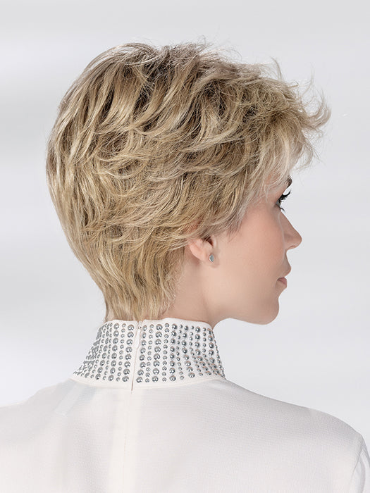 POSH DELUXE by Ellen Will in SANDY BLONDE ROOTED 16.22.20 | Medium Blonde, Light Neutral Blonde, and Light Strawberry Blonde Blend with Shaded Roots