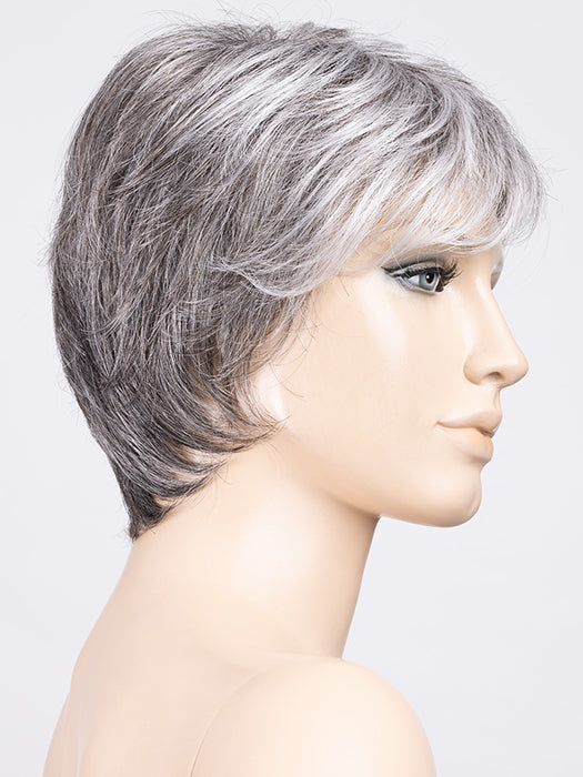 MIDDLE GREY SHADED |48.38.36 Light/Lightest Brown and Medium Brown with Grey Blend and Shaded Roots