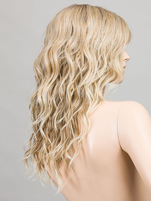 BAHAMA BEIGE SHADED 16.22.20 | Medium Blonde, Light Neutral Blonde, and Light Strawberry Blonde Blend with Shaded Roots