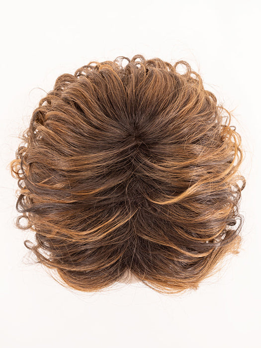 CHESTNUT SHADED 830.31.6 | Medium Brown Blended with Light Auburn and Light Reddish Auburn with Dark Brown Blend with Shaded Roots