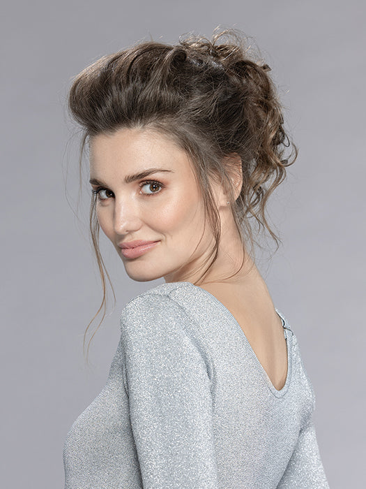 SHERRY in NOUGAT MIX 8.9 | Medium Brown and Medium Warm Brown Blend