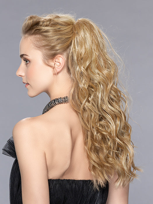 TROPICAL in SAHARA BEIGE MIX 26.20.19 | Light Golden Blonde and Light Strawberry Blonde with Light Honey Blonde Blend 