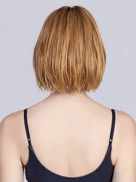 VIVI by Ellen Wille in TOFFEE BLONDE ROOTED 27.31.20 | Dark Strawberry Blonde with Light Reddish Auburn and Light Strawberry Blonde Blend with Shaded Roots